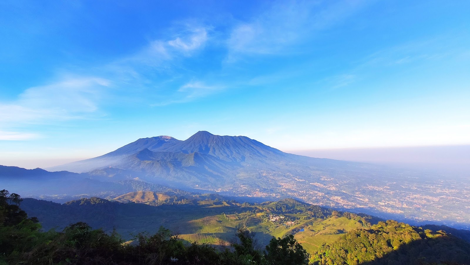 Gunung Kencana: Solusi Terbaik untuk Kebutuhan Harian di Cilacap